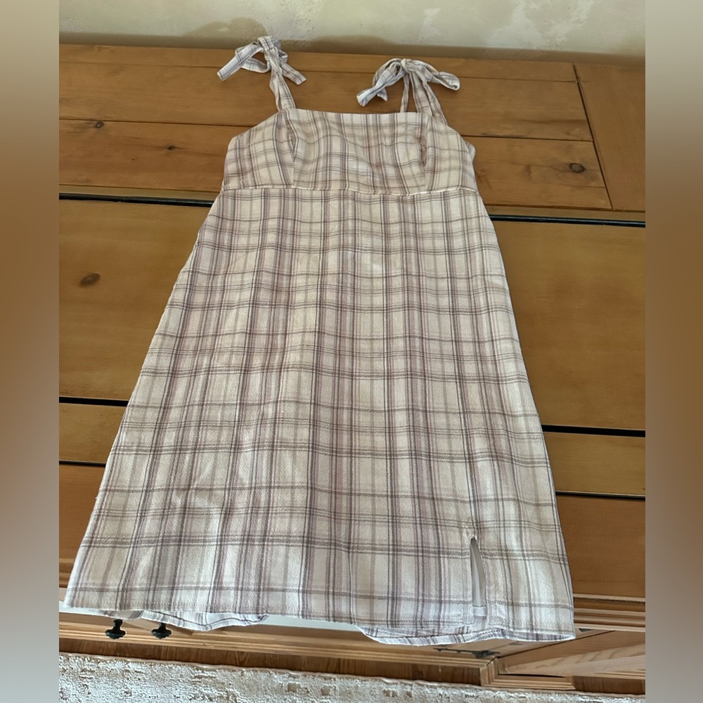 Hollister Dress